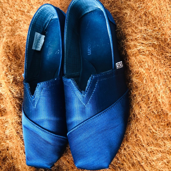 Bobs navy memory foam slip on - Picture 3 of 6